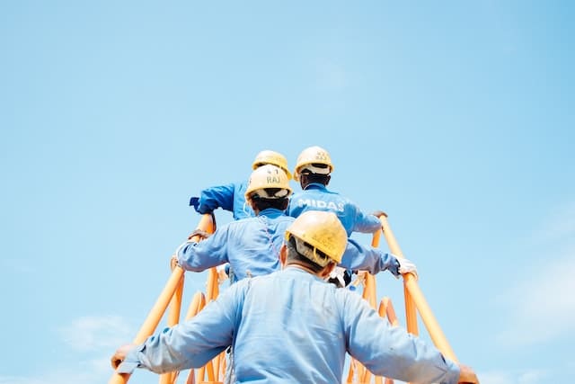 Protecting Your Company and Workers: Workers’ Compensation Insurance